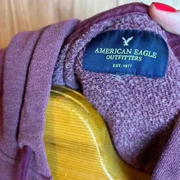 American Eagle Outfitters AE Boxy Washed Out Maroon Hoodie size M - Picture 4 of 10